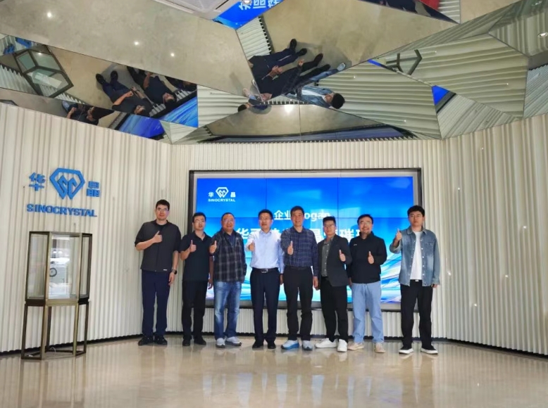广东小太阳砂磨材料有限公司到访郑州华晶公司共商业务合作